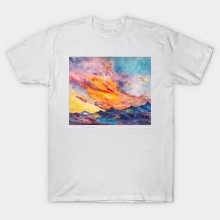 Pyrenees. Golden Hour T-Shirt